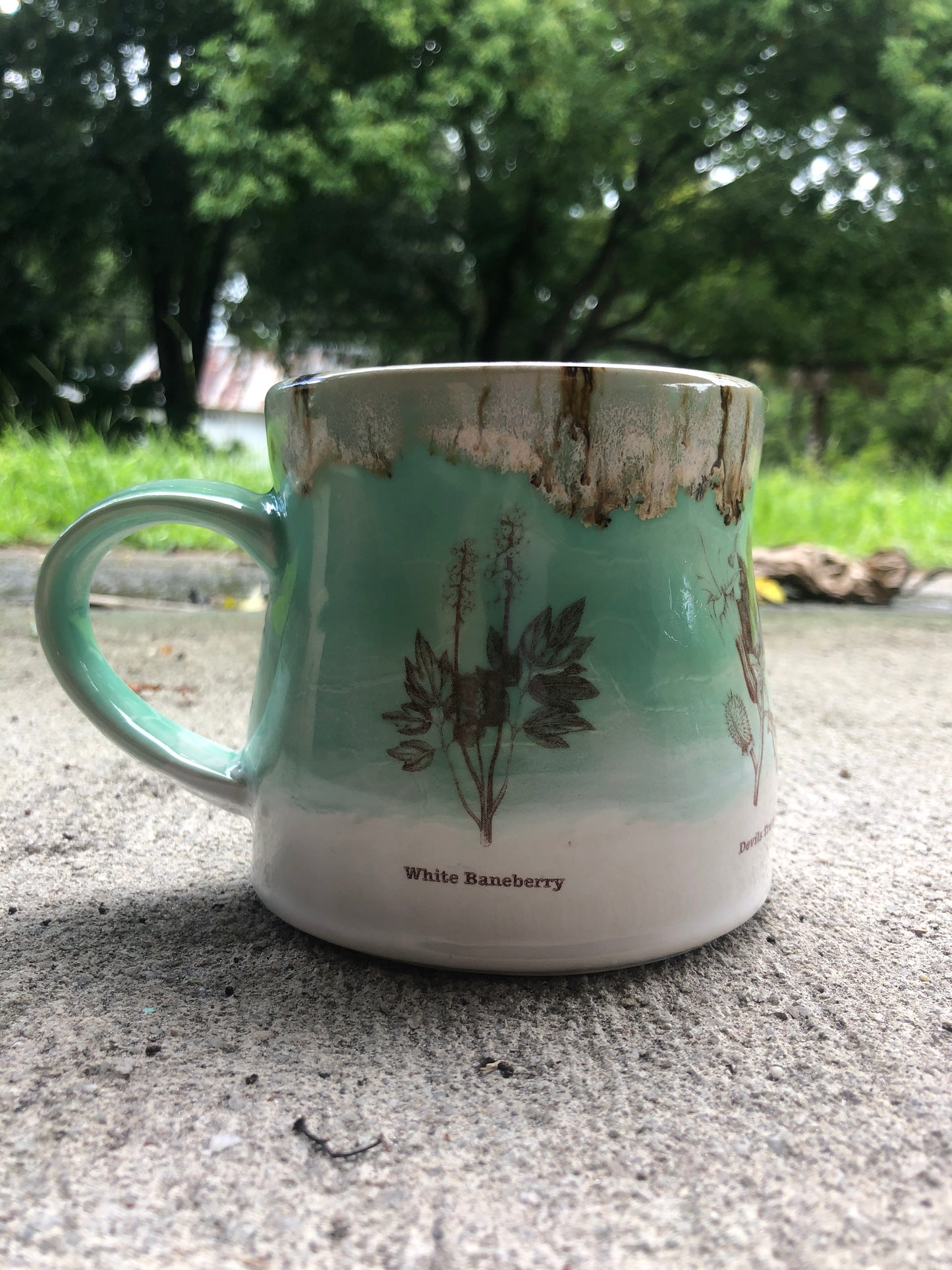 Pretty Poison Green Mug